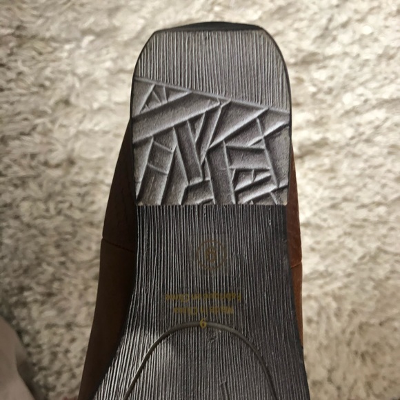 Brand New Chelsea Boots - Picture 4 of 5